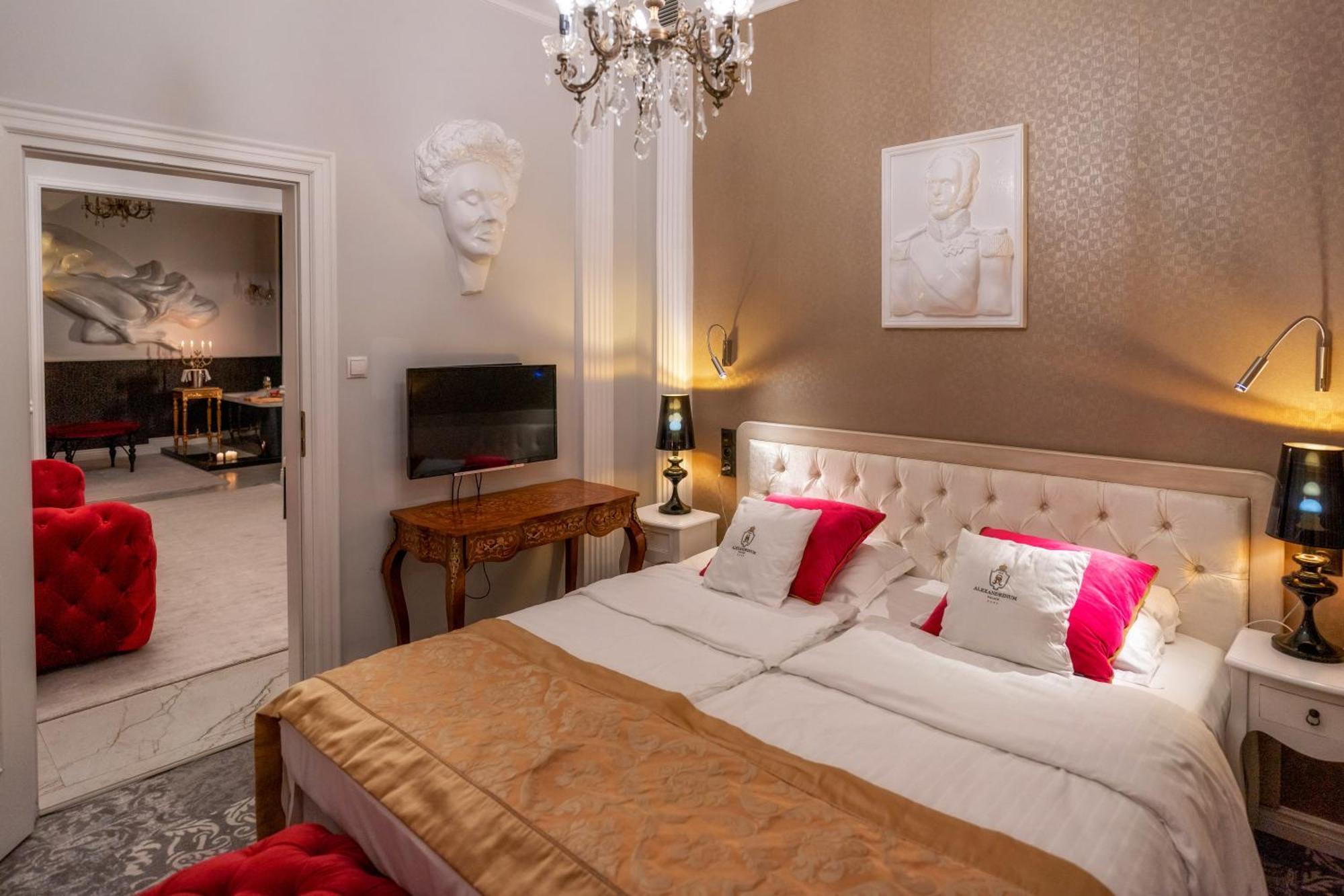 Hotel Palac Alexandrinum Krubki Esterno foto