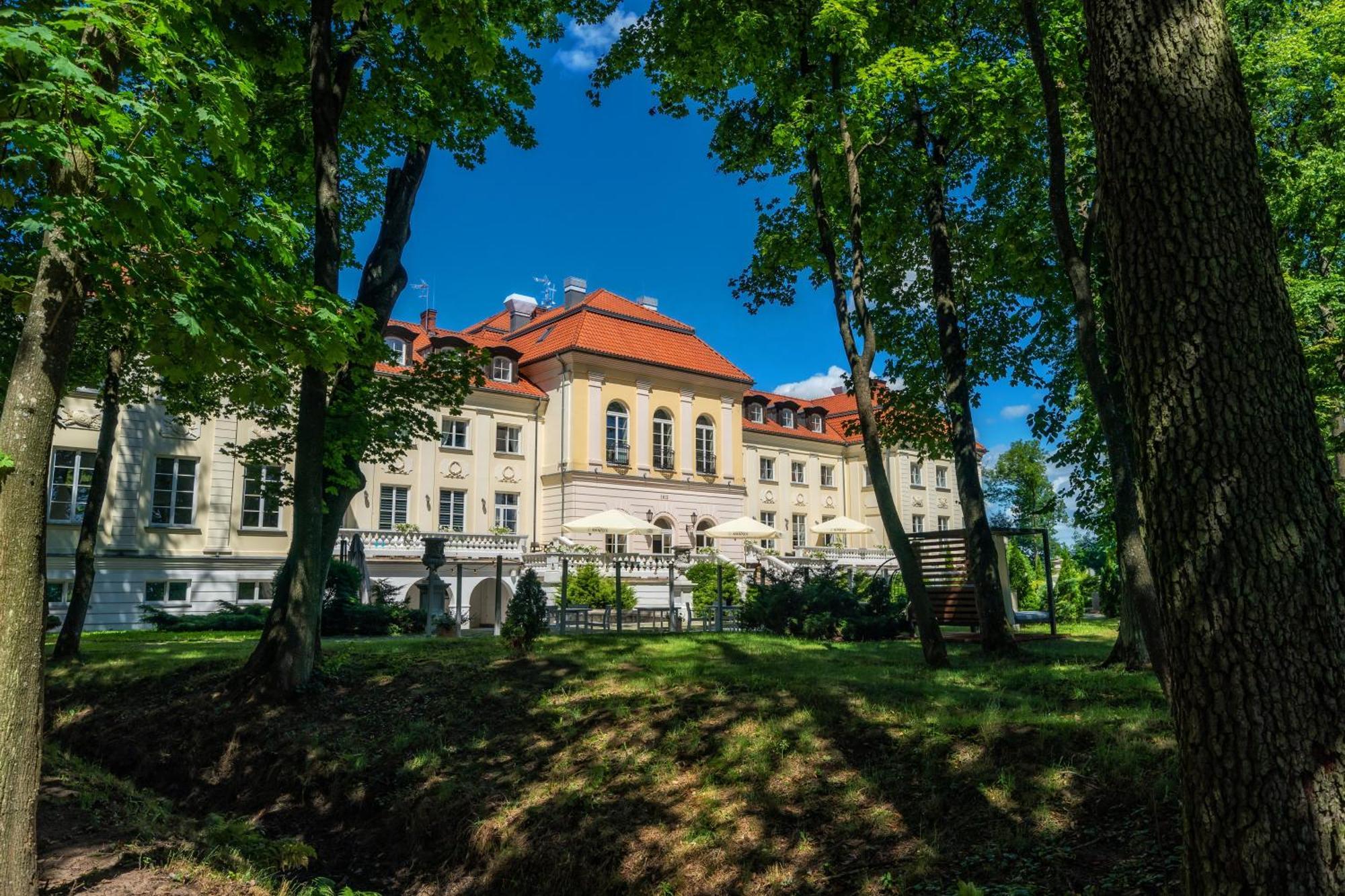 Hotel Palac Alexandrinum Krubki Esterno foto