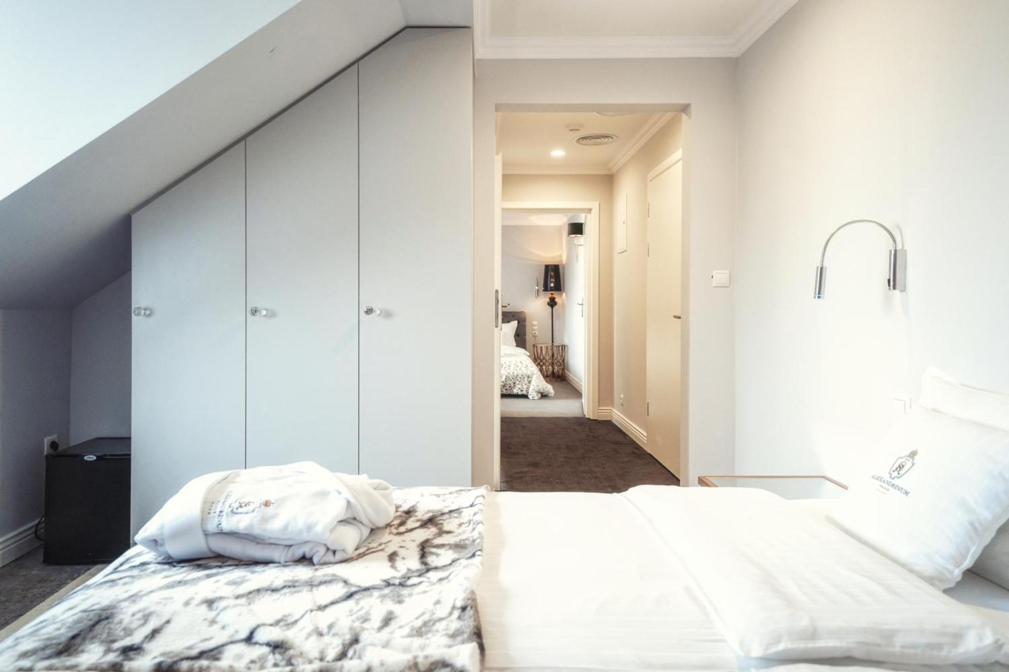 Hotel Palac Alexandrinum Krubki Esterno foto